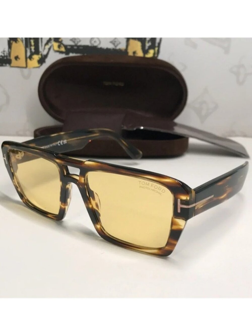 New Authentic Tom Ford TF1153 52E “Redford” Sunglasses – Dark Havana with Yellow
